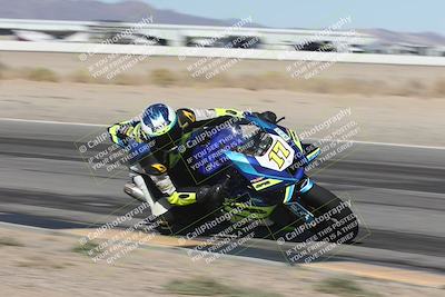 media/Oct-30-2025-Racers Edge (Thu) [[dabbdaf680]]/2-A Group/Session 3 (Turn 15 Inside)/